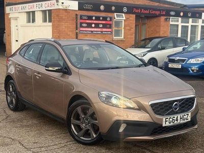 Used 2014 Volvo V40 CC Estate | £6,990 (Fair price)
