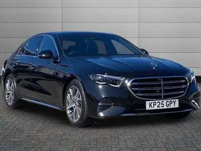 Used Mercedes E200 Premium 223 HP (164 kW) 2025 Black Sedan