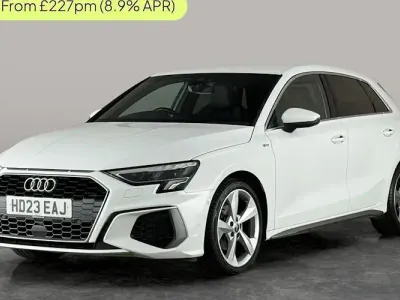 Used Audi A3 Sportback S-Line 150 HP (110 kW) 2023 White Hatchback