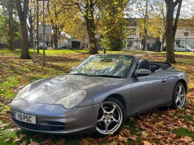 Usado Porsche 911 Carrera Cabriolet 2001 Gris Descapotable