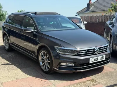 Used VW Passat R-line 150 HP (110 kW) 2019 Grey Estate