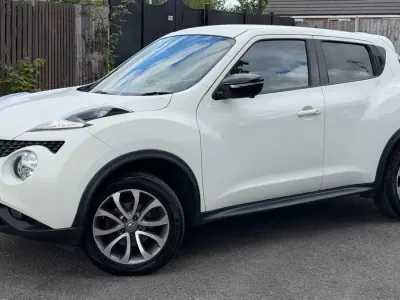 Usado Nissan Juke Tekna 110 HP (80 kW) 2016 Branco SUV