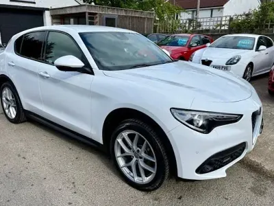 Used Alfa Romeo Stelvio 209 HP (153 kW) 2018 White SUV