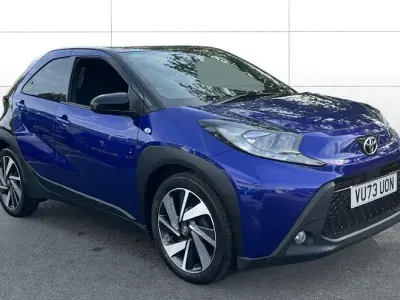 Used Toyota Aygo X 72 HP (52 kW) 2023 Blue SUV
