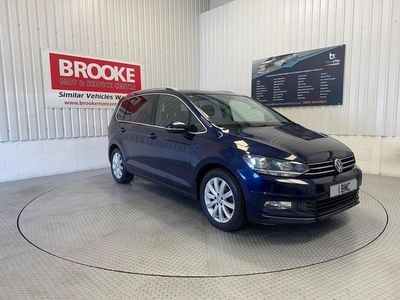 Used VW Touran SEL 150 HP (110 kW) 2016 Blue MPV