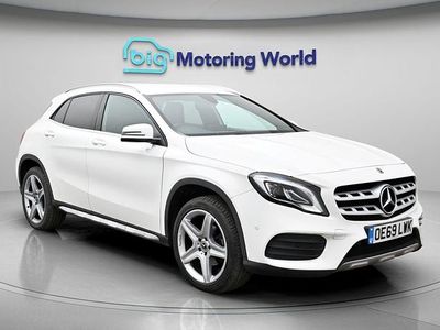 Used Mercedes GLA180 AMG line 121 HP (88 kW) 2019 SUV