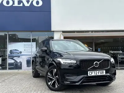 Usado Volvo XC90 Plus 235 HP (172 kW) 2023 SUV