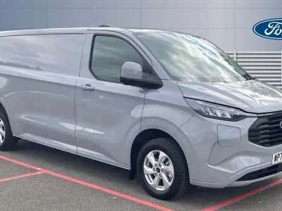 Begagnad Ford Transit Custom Limited 232 HK (170 kW) 2025 Van