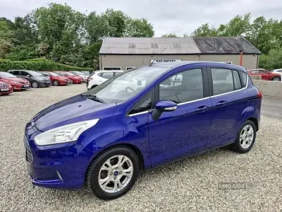 Used Ford B-MAX Zetec 105 HP (77 kW) 2015 Blue MPV