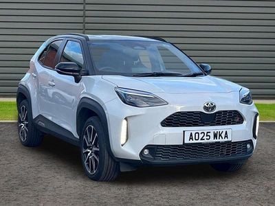 Ash grey bitone Used 2025 Toyota Yaris Sport SUV | £27,595