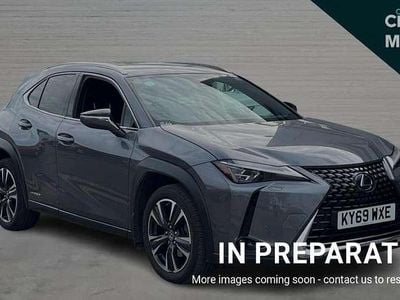 Lexus UX 250h