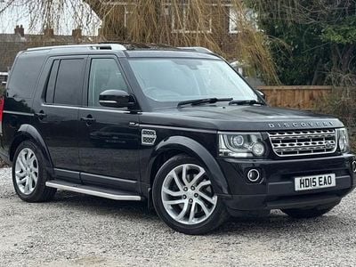 Used Land Rover Discovery 4 HSE 256 HP (188 kW) 2015 Black SUV