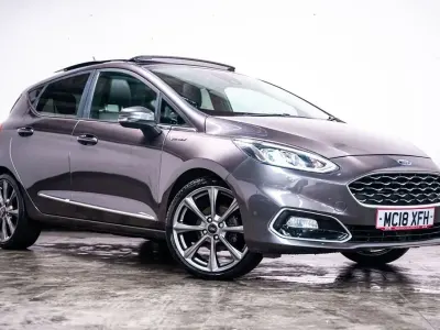 Usado Ford Fiesta 2018 Cinzento Citadino