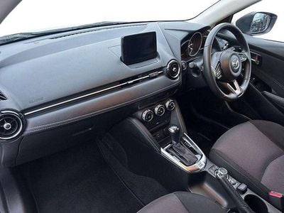 Used Mazda 2 Inclusive 88 HP (64 kW) 2018 White Hatchback