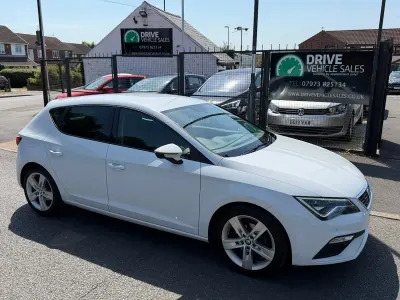 Used Seat Leon FR 130 HP (95 kW) 2019 White Hatchback