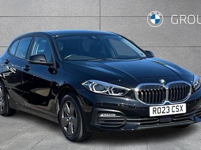 Begagnad BMW 116 Sport Line 116 HK (85 kW) 2023 Svart Halvkombi