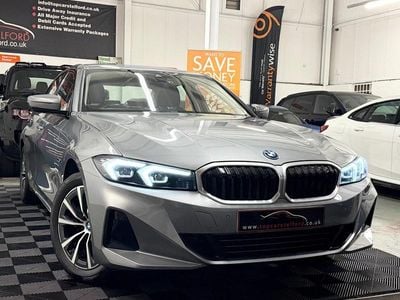 BMW 330e