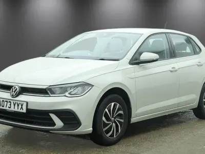Używany VW Polo S 80 KM (58 kW) 2023 Szary Hatchback