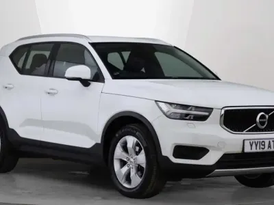 Used Volvo XC40 Momentum 163 HP (119 kW) 2020 SUV