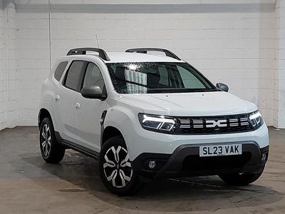 Usado Dacia Duster Journey 115 HP (84 kW) 2023 Branco SUV