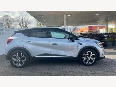 Used Renault Captur SE 2022 Multicolour SUV