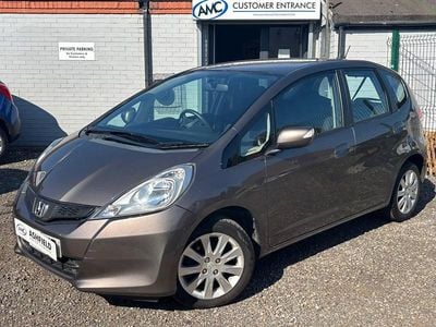 Used Honda Jazz ES 99 HP (72 kW) 2012 Brown Hatchback