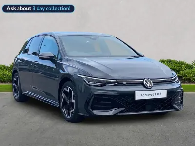 Second-hand VW Golf VIII R-line 150 CP (110 kW) 2025 Gri Hatchback