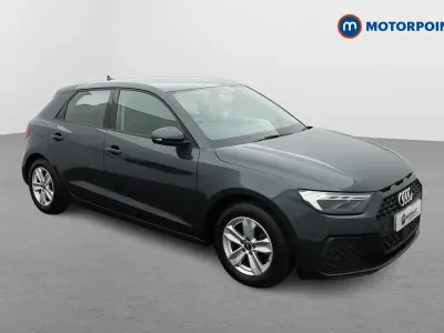Usado Audi A1 2022 Cinzento SUV