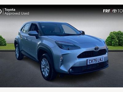 New 2025 Toyota Yaris Hybrid Estate | £23,790 (Fair price)