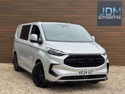 Begagnad Ford Transit Custom Limited 136 HK (100 kW) 2024 Silver Van