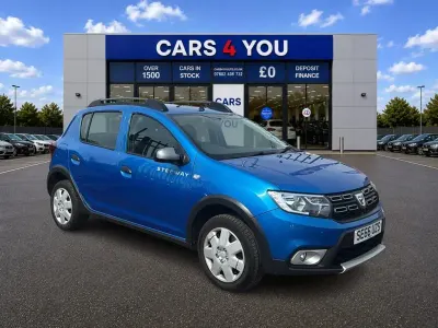 Used Dacia Sandero Lauréate 90 HP (66 kW) 2017 Blue Hatchback