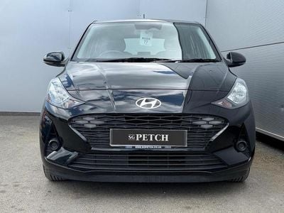 Käytetty Hyundai i10 Advanced 66 HP (48 kW) 2023 Musta Viistoperä