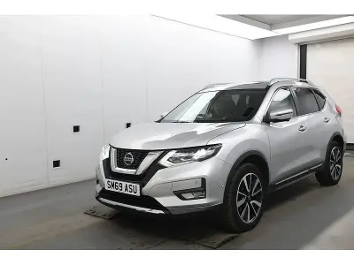 Used Nissan X-Trail Tekna 150 HP (110 kW) 2019 Silver SUV