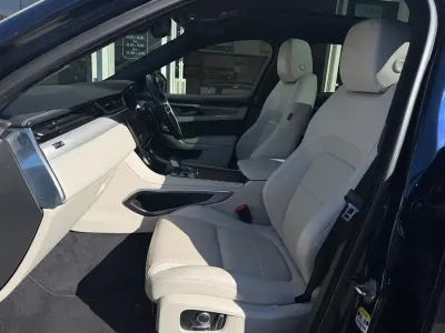 Second-hand Jaguar F-Pace R-Dynamic 2022 Albastru SUV
