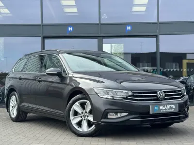 Used VW Passat SE 150 HP (110 kW) 2023 Grey Estate