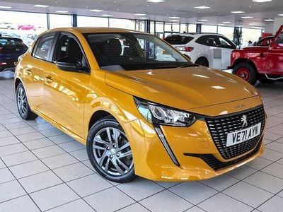Used Peugeot 208 Active Premium 75 HP (55 kW) 2022 Yellow Hatchback