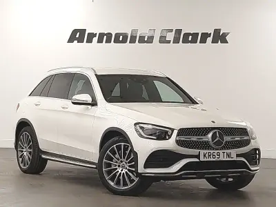 Begagnad Mercedes GLC300 AMG Line Premium 245 HK (180 kW) 2019 Vit SUV