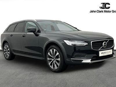 Black Used 2021 Volvo V90 CC Estate | £27,900 (Good price)