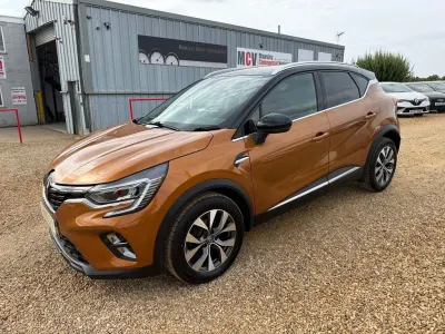Used Renault Captur Version S 130 HP (95 kW) 2020 Orange SUV