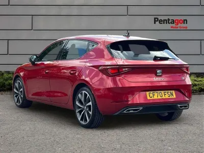 Used Seat Leon FR Sport 150 HP (110 kW) 2021 Red Hatchback
