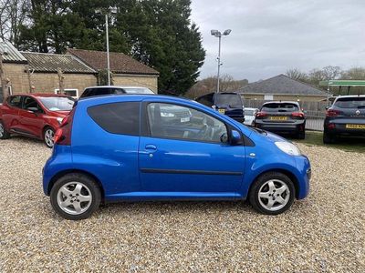 Used Peugeot 107 Allure 2014 Blue Hatchback