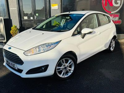 White Used 2014 Ford Fiesta Zetec Hatchback | £3,750 (Fair price)
