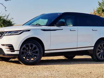 Used Land Rover Range Rover Velar SE Dynamic 179 HP (131 kW) 2019 White SUV