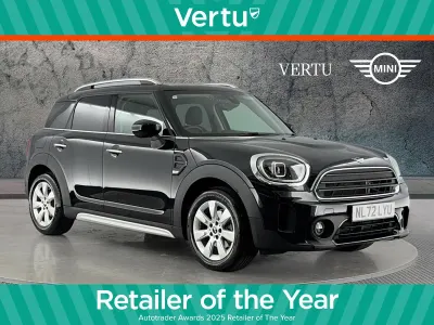 Używany Mini Cooper Countryman Classic 134 KM (98 kW) 2022 Czarny SUV