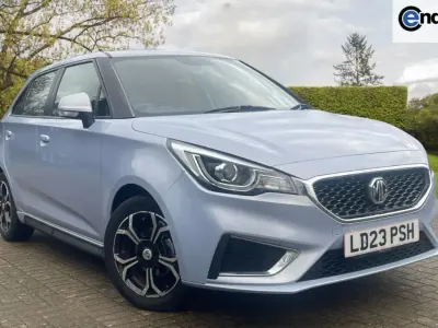 Usado MG MG3 Exclusive 106 HP (77 kW) 2023 Prateado Citadino