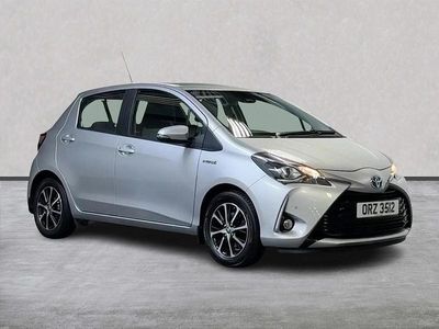 Silver Used 2018 Toyota Yaris Hybrid Hatchback | £12,990 (Fair price)