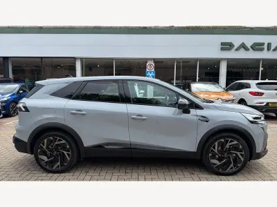 Second-hand Renault Symbioz Techno Esprit Alpine 160 CP (117 kW) 2025 Gri SUV