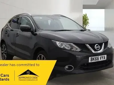 Used Nissan Qashqai Tekna 110 HP (80 kW) 2016 Black SUV