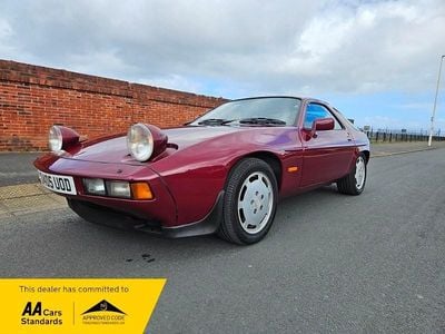 Used Porsche 928 310 HP (228 kW) 1986 Garnet red Coupe