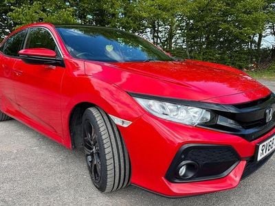 Begagnad Honda Civic EX 120 HK (88 kW) 2019 Halvkombi
